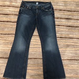 Silver Jeans Aiko Size 32x31 Flare Leg Distressed
